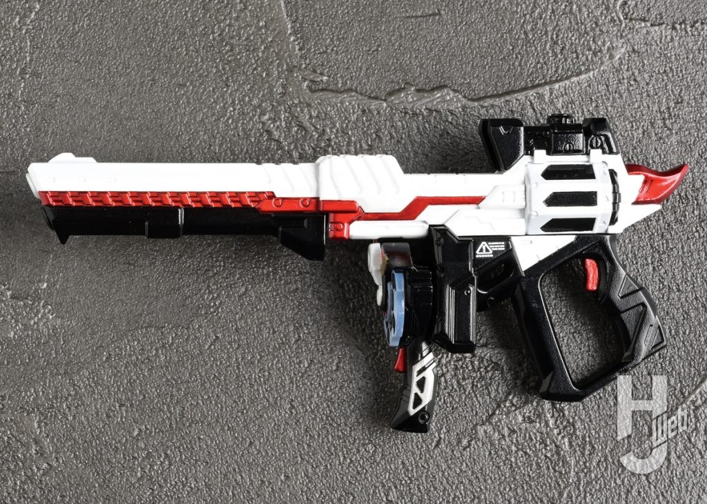仮面ライダーギーツの可動フィギュアの武器パーツの画像その1