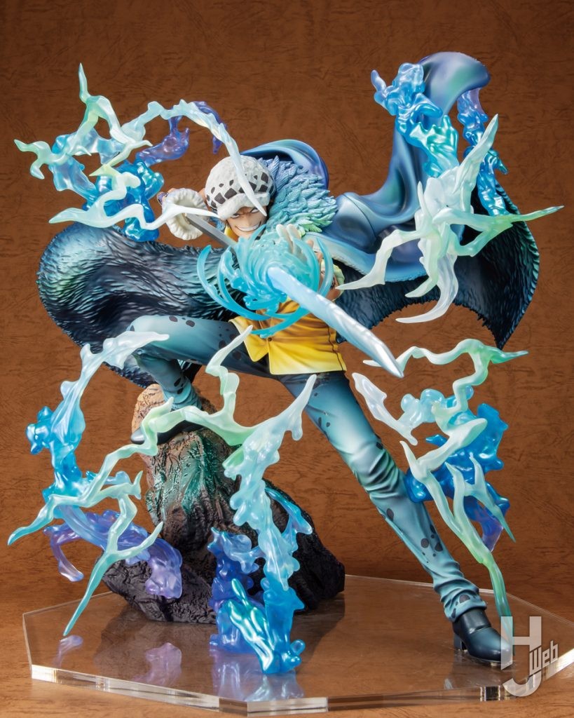 トラファルガー・ローのフィギュアの全体画像