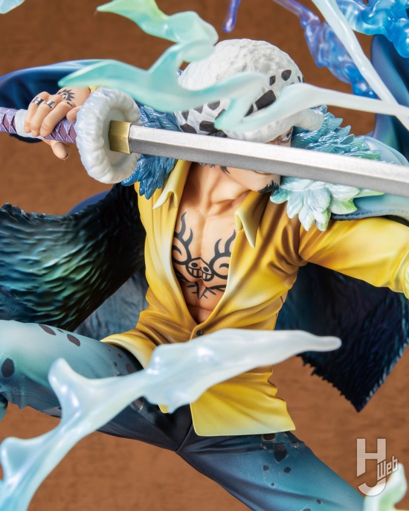 トラファルガー・ローのフィギュアのアップ画像