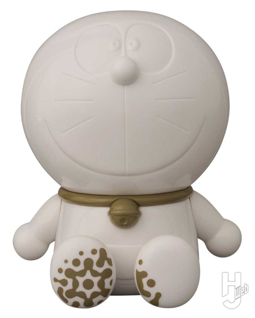 日本館仕様のドラえもんのフィギュアの画像