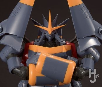 「SMP-『トップをねらえ！』-炎となった無敵のガンバスターオプションパーツセット」腕組み
