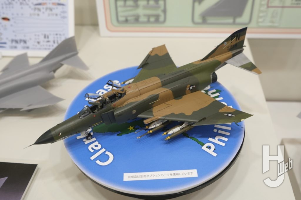 F-4E 戦闘機後期型クラーク エアベース作例