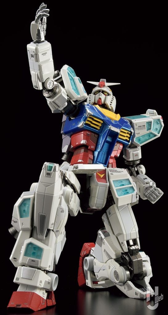 EXPO2025 超合金 RX-78F00/E ガンダム　万博ガンダムポージング