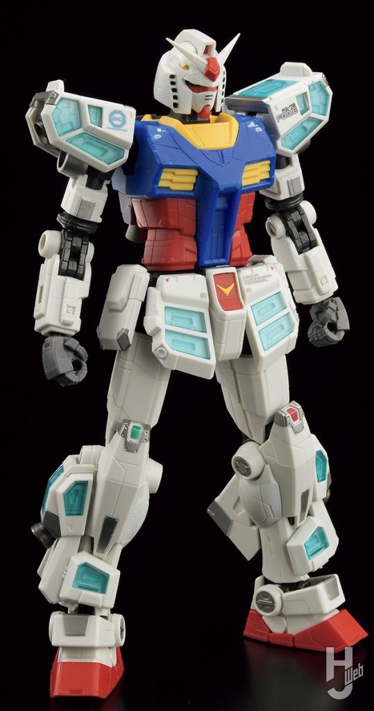 ROBOT魂　RX-78F00/E ガンダム 本体正面