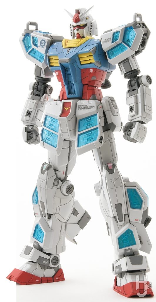JUNIII製作「RX-78F00/E ガンダム EX-001 グラスフェザー装備」武装脱