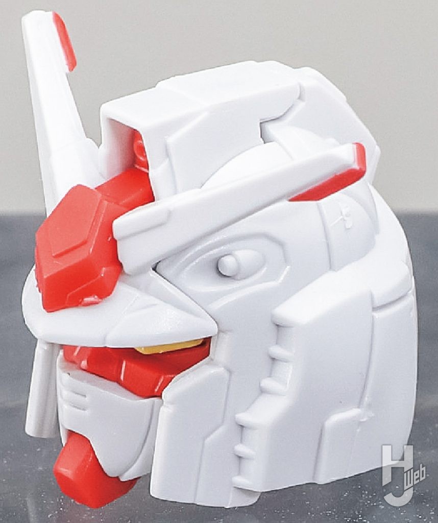 哀川和彦製作「RX-78F00/E ガンダムグラスフェザー装備」ブレードアンテナ加工