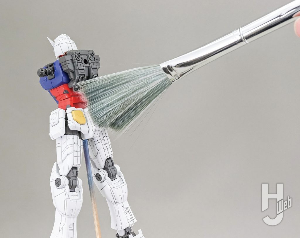 哀川和彦製作「RX-78F00/E ガンダムグラスフェザー装備」トップコート