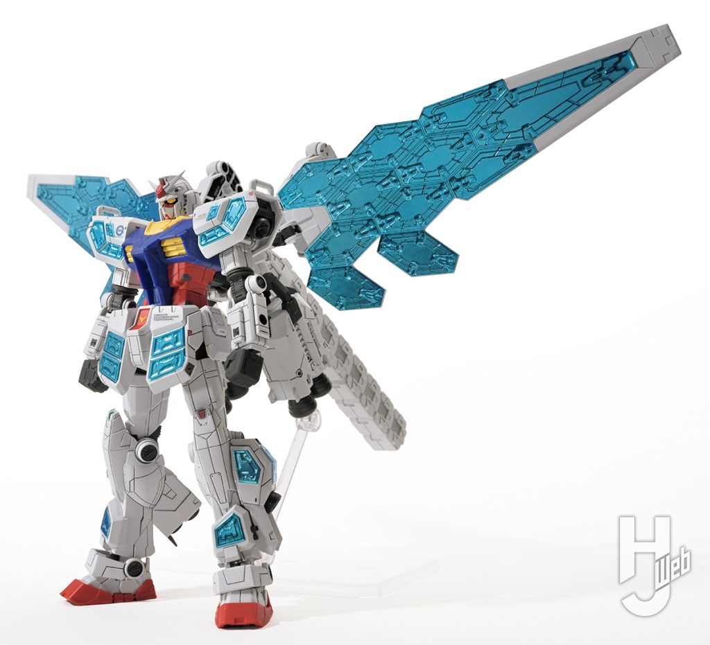 哀川和彦製作「RX-78F00/E ガンダムグラスフェザー装備」