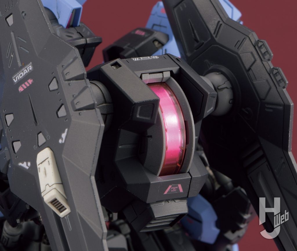 渡辺圭介製作「ガンダム・ヴィダール」バックパック