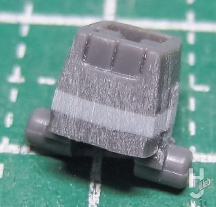 仲井望製作「強化型ムーンガンダム」製作途中首パーツ5