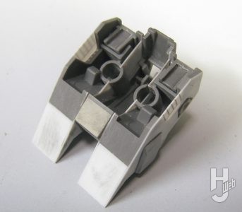仲井望製作「強化型ムーンガンダム」製作途中バックパック2