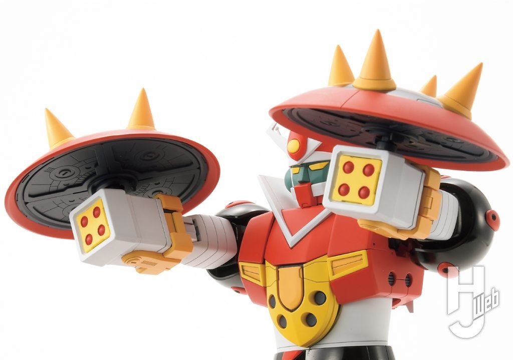 イタミテック製作「メカンダーロボ」メカンダー・ロケットガン