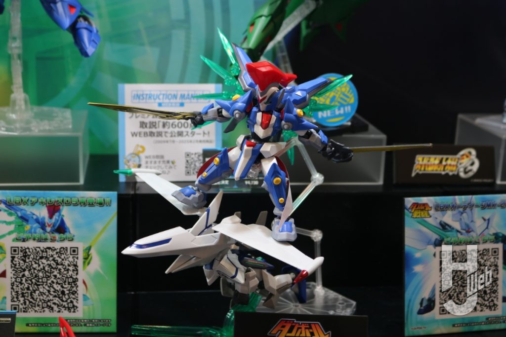 BANDAI SPIRITS ダンボール戦機LBX「アキレスD9」「オーディンMk.II」