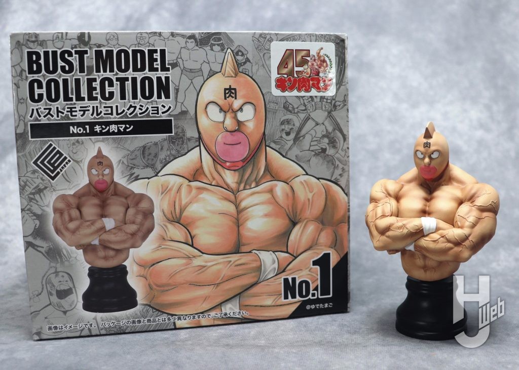 キン肉スグルのパッケージとフィギュアを並べた画像