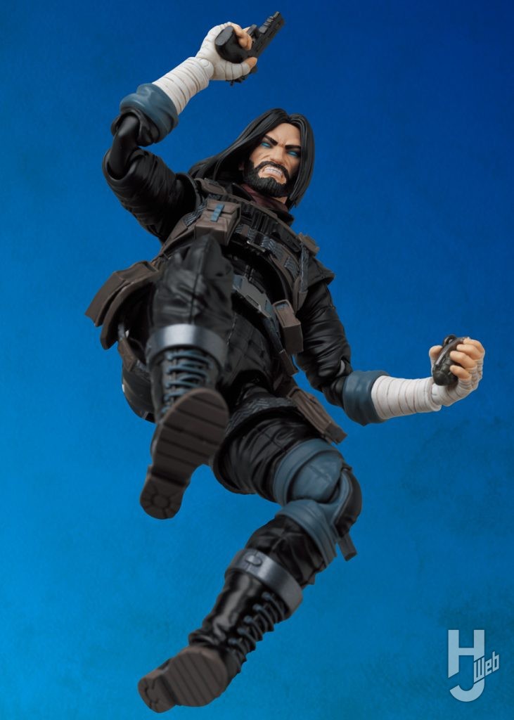 Bの可動フィギュアの全体画像その1