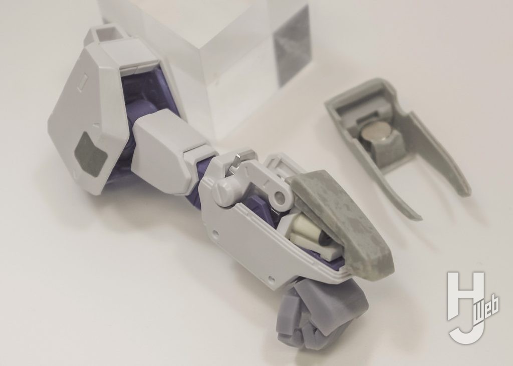 ガンダム6号機の製作過程の画像　その7