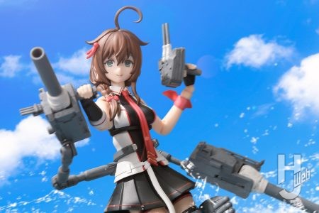 PLAMATEAに『艦隊これくしょん-艦これ-』より「時雨改三」が発売！ウェザリングを施し、無骨な艤装と艦娘のかわいさのメリハリを意識して製作！