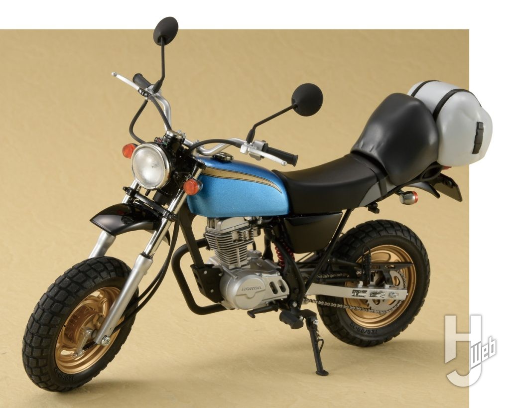 土岐綾乃のミニバイクの正面画像
