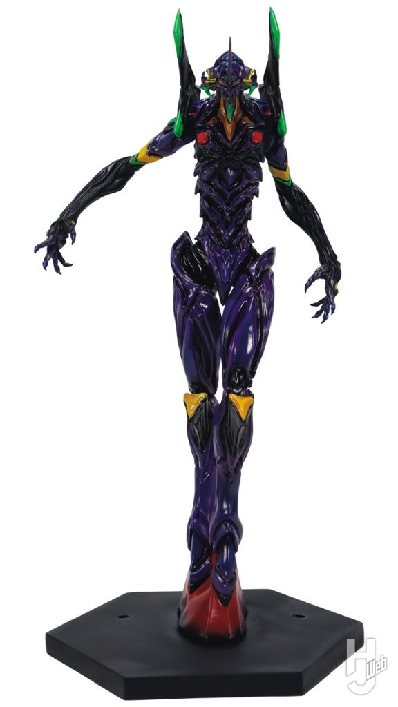 エヴァンゲリオン第13号機のフィギュアの全体画像その1