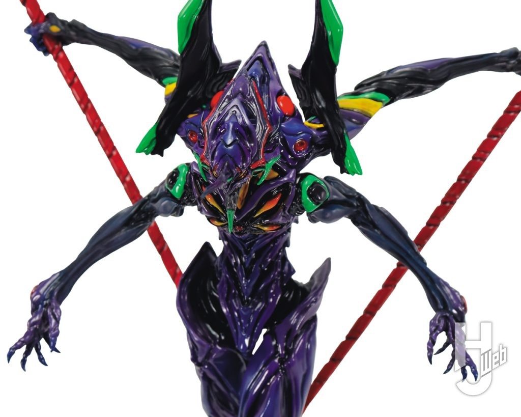 エヴァンゲリオン第13号機のフィギュアのアップ画像その3