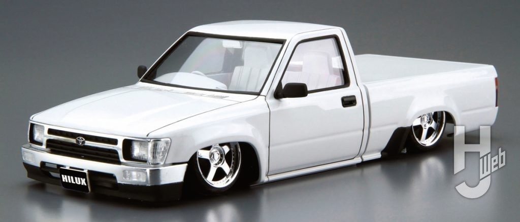 RN80 ハイラックス カスタム '95（トヨタ）
