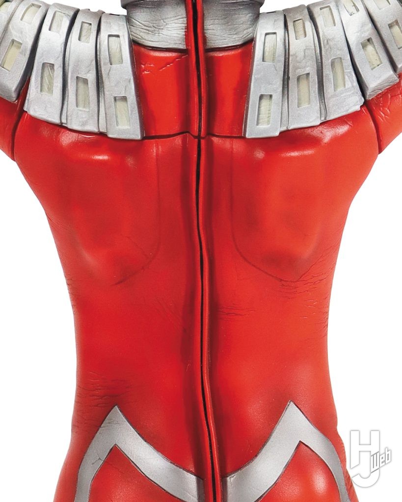 ウルトラセブンのフィギュアのアップ画像その2