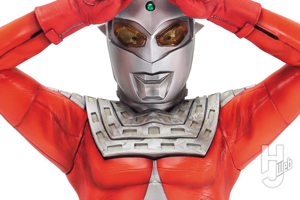 ウルトラセブンのフィギュアのアップ画像その4