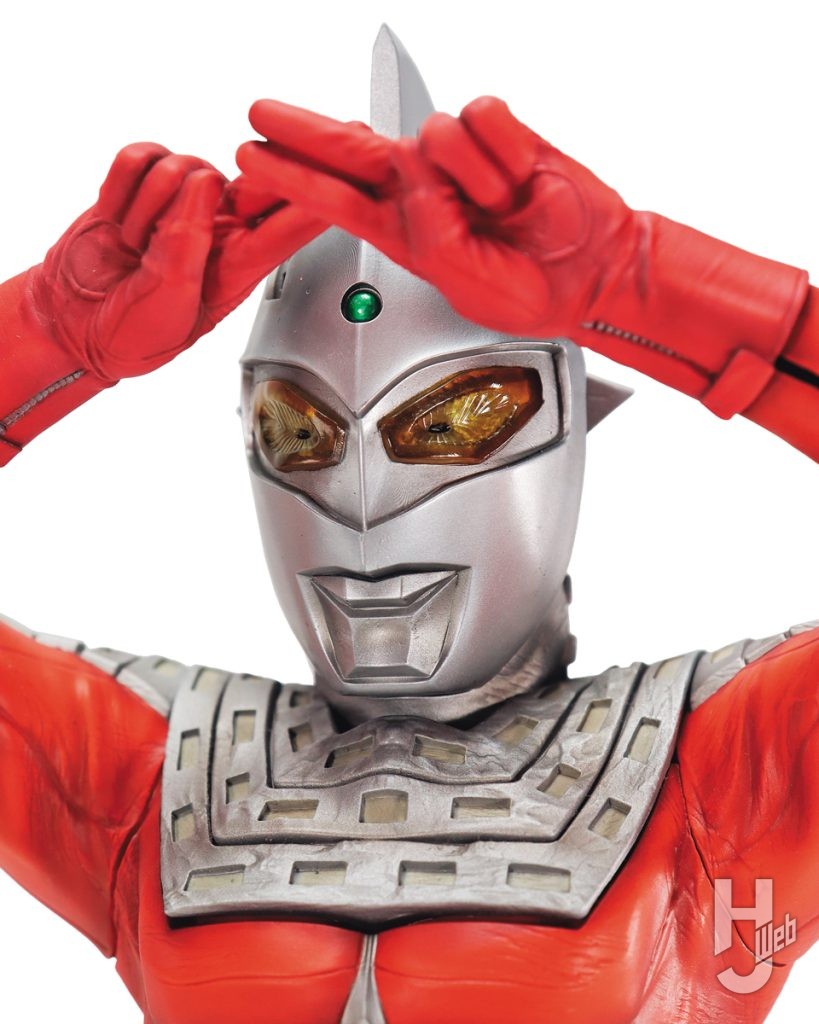 ウルトラセブンのフィギュアのアップ画像その1