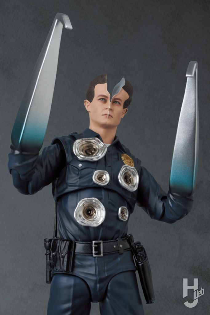 T-1000の可動フィギュアのイメージ画像その1