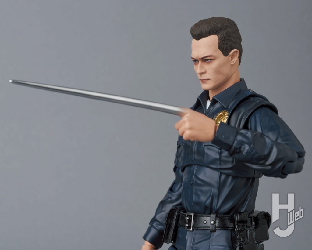 T-1000の可動フィギュアのイメージ画像その2