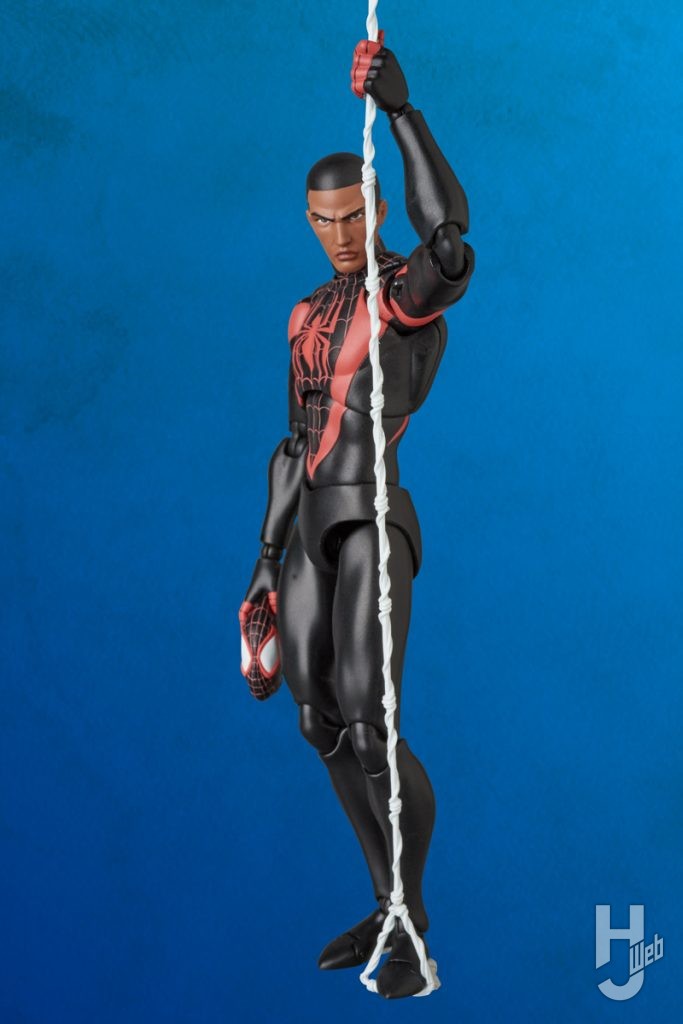 マイルズ・モラレスの可動フィギュアのメイン画像