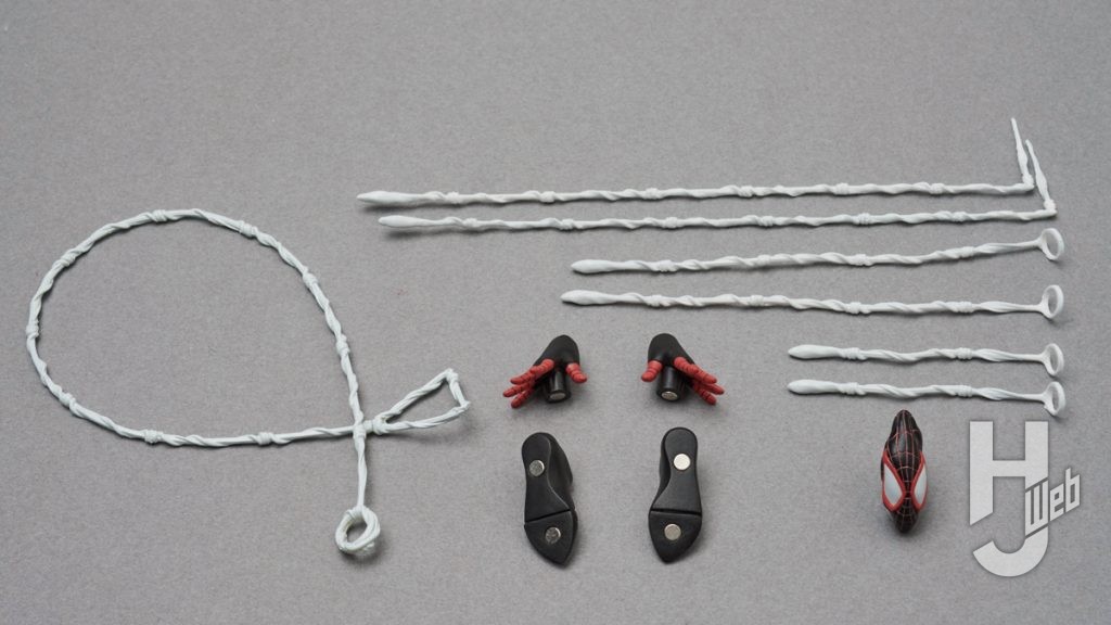 マイルズ・モラレスの可動フィギュアの付属パーツの画像