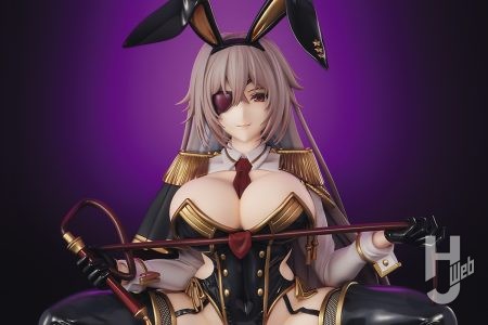 漫画家・ひなづか凉氏が描くクール&セクシーな軍服バニーガール「エリザヴェータ」が1/4スケールで立体化!【BINDing】