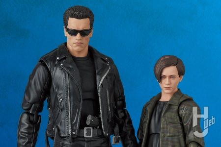 『ターミネーター2』ジョン・コナーがアクションフィギュアで登場!カラーを一新した「T-800」とセットで発売決定【MAFEX最新情報】