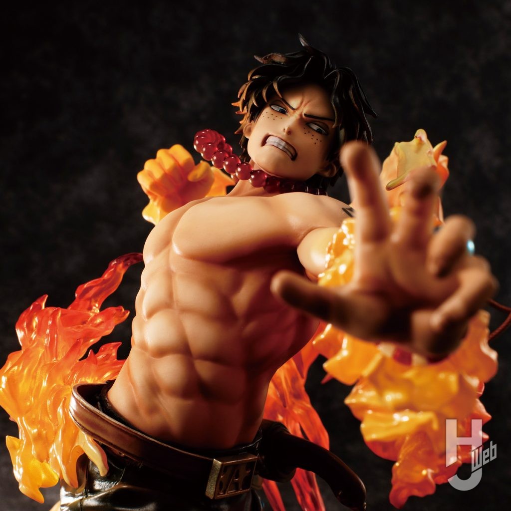 ポートガス・D・エースのフィギュアのアップ画像その1