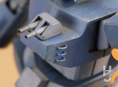 GAA製作「HGブラッカリィ・タイプ」側面のステップ