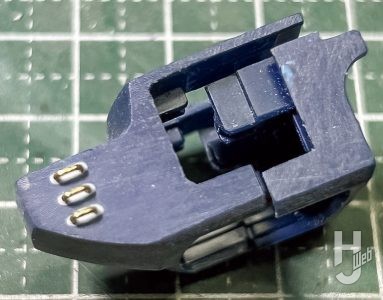 GAA製作「HGブラッカリィ・タイプ」側面のステップは0.5mmの真鍮線に置き換え