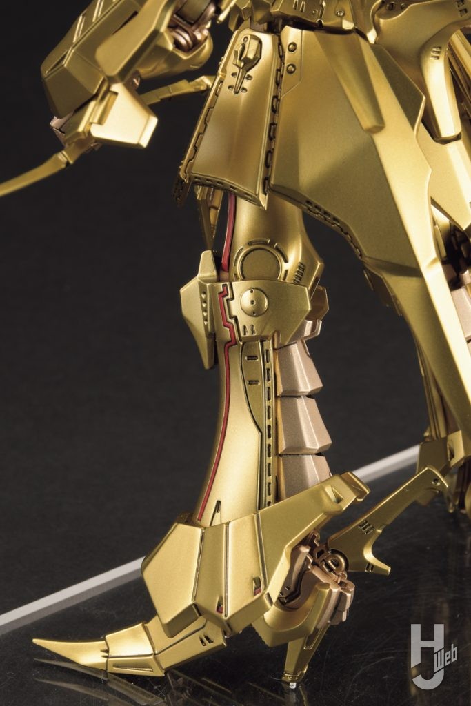 ザ・ナイト・オブ・ゴールドのプラモデルのアップ画像その4