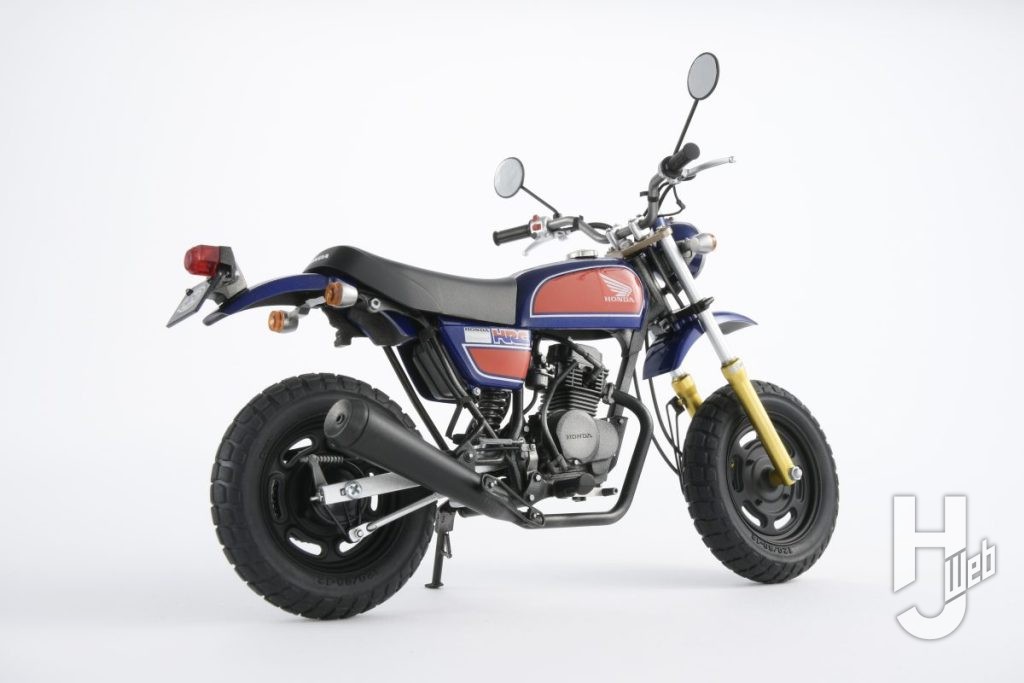 ホンダ エイプ 50 背面

