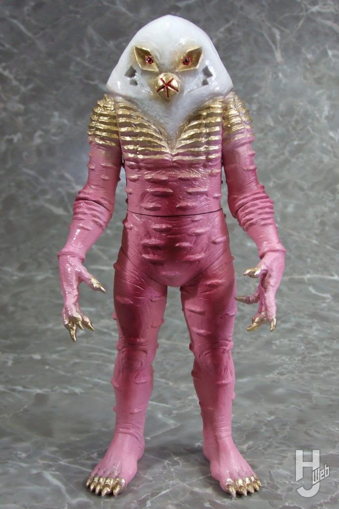 ザラブ星人のソフビフィギュアレトロバージョンの画像