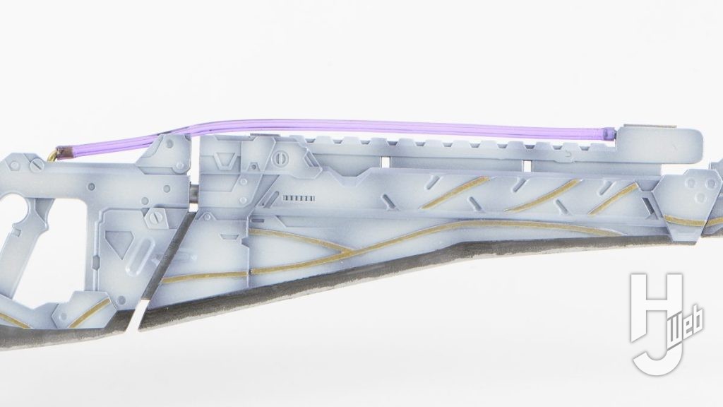 マルチモジュラーブレードのプラモデルの作例のアップ画像