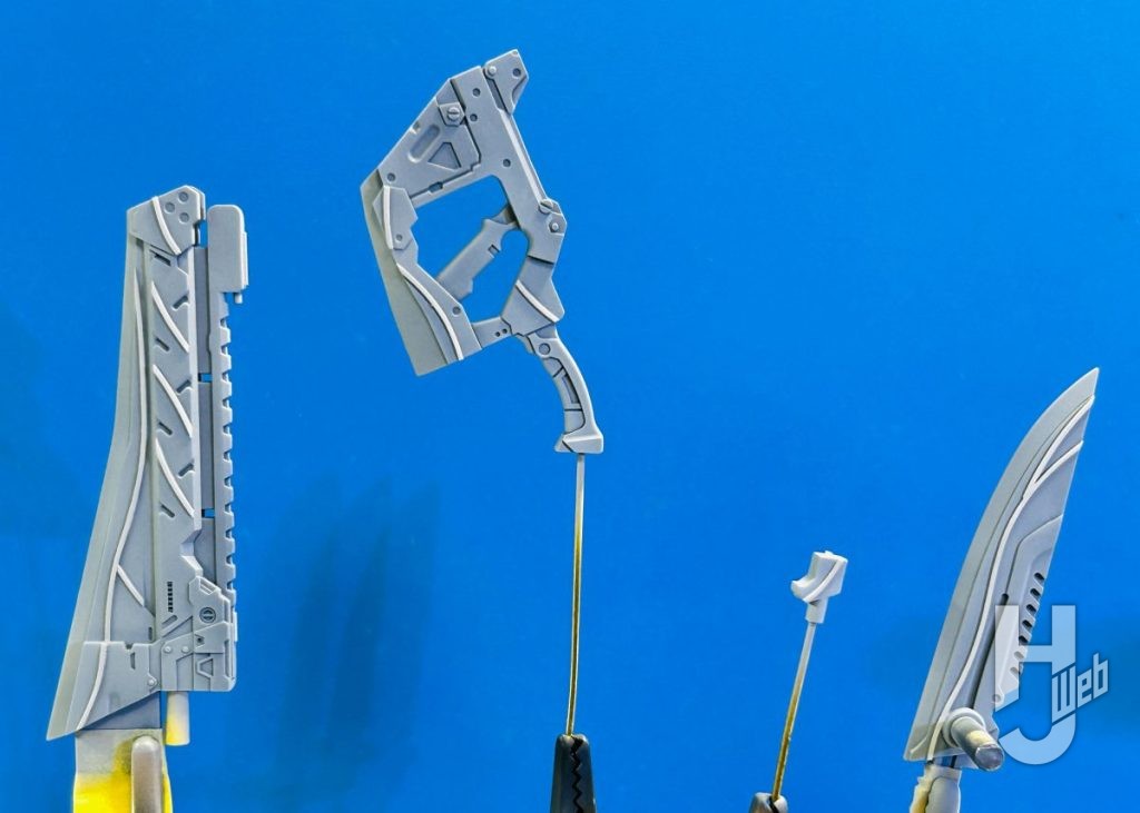 マルチモジュラーブレードのプラモデルの製作の画像その2