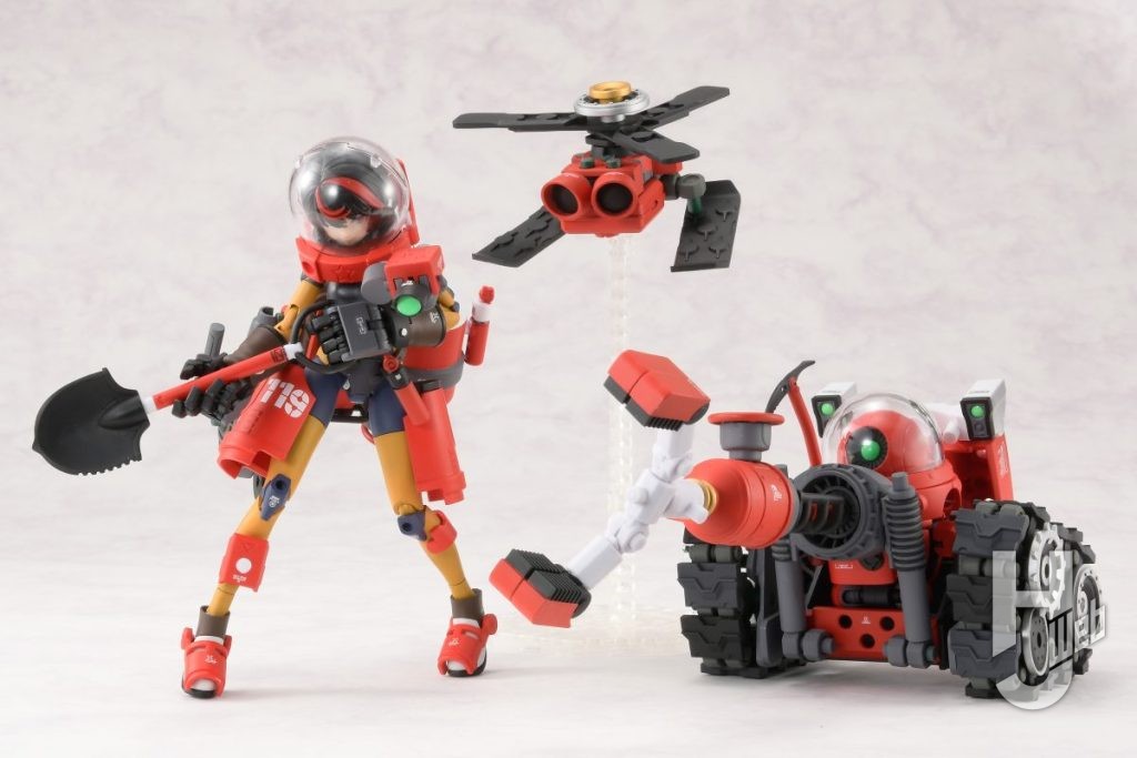 コスモスのスペースレスキューカスタムとメカ2機のプラモデルの全体画像その2