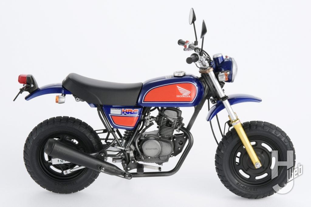 ホンダ エイプ 50 SIDE
