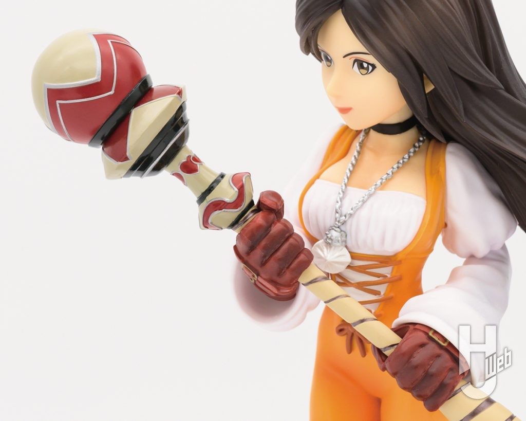 ガーネット・ティル・アレクサンドロス17世のフィギュアのアップ画像その2