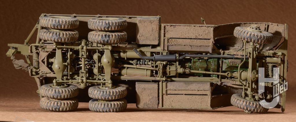 アメリカ軍 ワード・ラ・フランス M1000 シリーズ2 重レッカー車 裏