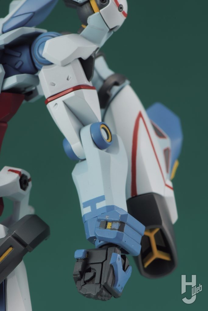 GQuuuuuuXのプラモデルのアップ画像その3