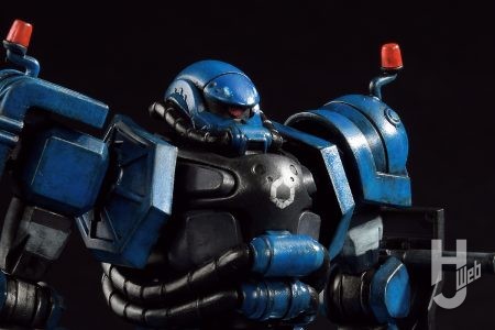 「HG 軍警ザク」をラッカー塗料筆塗り！光沢や密度が大きく変化して情報量が格段に増す大森記詩流の塗り重ね方法を伝授！【機動戦士Gundam GQuuuuuuX】