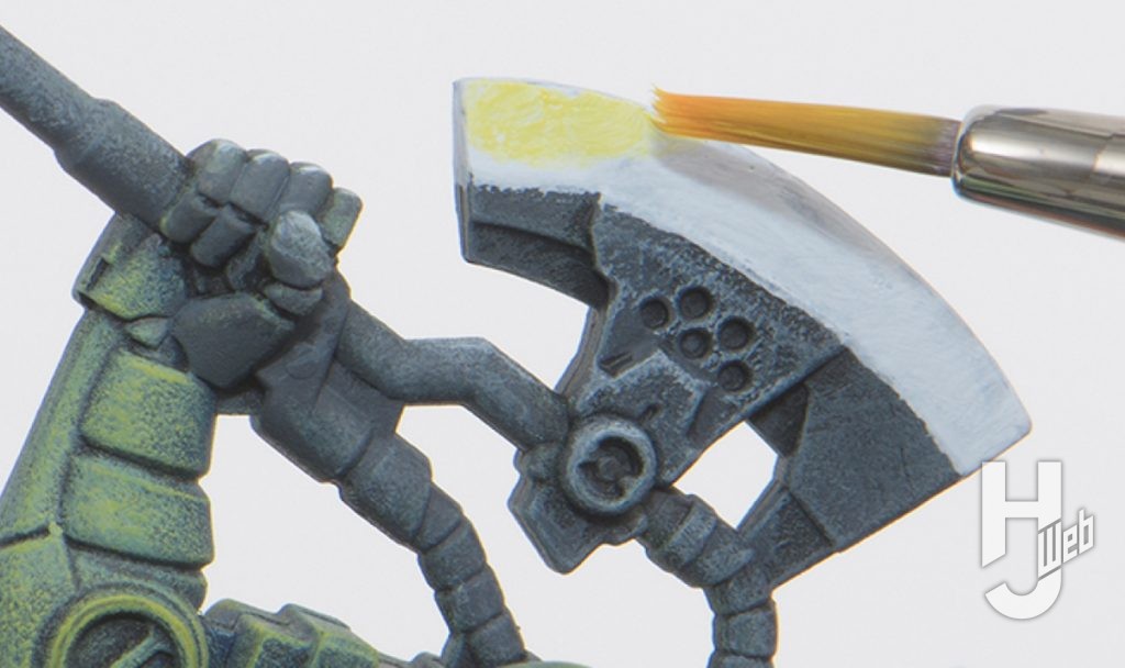 ガンダムアッセンブルキット作例「Zeon’s Rush」「TP-007A ザクII」ヒート・ホークイエロー塗装