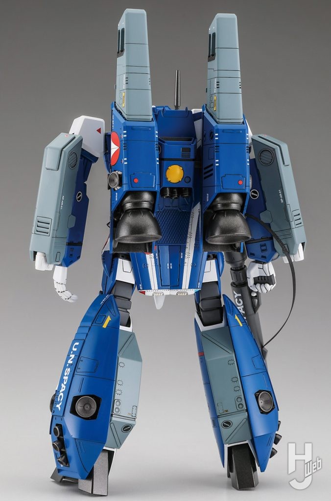 ハセガワ「VF-1J-スーパー-バトロイド-バルキリー“マックス”」背面